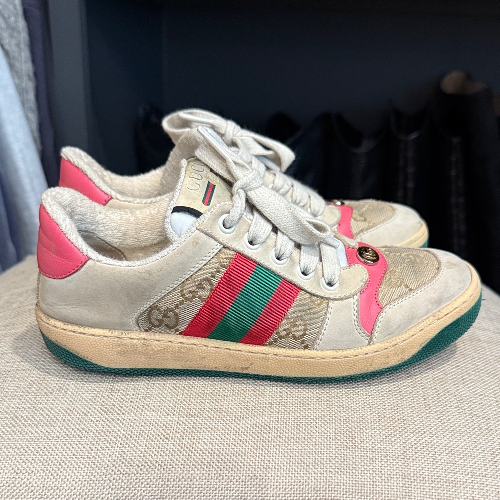 Gucci Kids Sneakers in Beige and Pink with Green Accents size 33